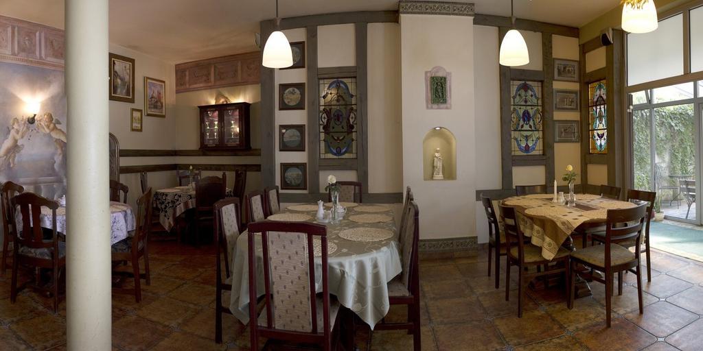 Hotel Zaulek Dębica Zewnętrze zdjęcie